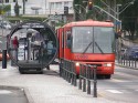 Abuso dentro de ônibus. ‘Tarado’ ejacula em saia de jovem