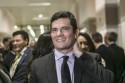 Capital Inicial oferece 'Que país é esse?' para Moro. Público delira (veja o vídeo)