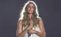 Sob ensurdecedor ‘Fora Temer’, Gisele Bündchen chora e lança projeto no Rock in Rio (veja o vídeo)