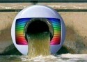 A elite brasileira vomita as suas próprias podridões e a Globo comanda a farsa