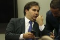 Merecido? Revista IstoÉ premia Rodrigo Maia como “Brasileiro do Ano”