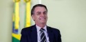 Bolsonaro comemora o maior repasse da história do Bolsa Família: “Compromisso Honrado”