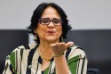 Damares anula indenizações vitalícias concedidas pelo PT para “perseguidos políticos”