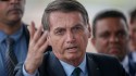 Em discurso forte, ao lado de generais, Bolsonaro declara: “Queremos paz, progresso e liberdade” (veja o vídeo)
