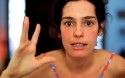 Maria Flor "surta" novamente e faz vídeo "motivacional" exalando ódio contra Bolsonaro (veja o vídeo)