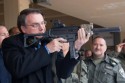 Governo Bolsonaro zera impostos de exportação de armas e munições