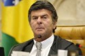 Fux "ataca" e sinaliza “basta” do STF a Bolsonaro