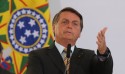 Bolsonaro joga o jogo, muda o foco e põe em choque a "velha mídia"