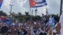Cubano que rasgou foto de Fidel em manifestações de julho é condenado a 10 anos de prisão