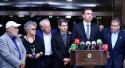 Longe dos holofotes, Randolfe e Pacheco se reúnem com ex-ministros de Lula, Dilma, Temer e FHC e a "trama" está armada