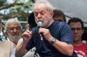 Lula mostra sua verdadeira face e felicita homem que quase matou empresário, por motivo torpe e cruel (veja o vídeo)