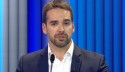 Desesperado, Eduardo Leite é flagrado 'implorando' para ser aplaudido, após discurso (veja o vídeo)