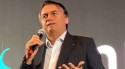 Nos EUA, Bolsonaro detona ministros do ex-presidiário e faz grave alerta sobre ‘marco de uma ditadura no Brasil’ (veja o vídeo)