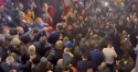 Bolsonaro recebe tratamento de ‘popstar’ em evento e cenas viralizam (veja o vídeo)