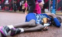 Recordista mundial de maratona morre aos 24 anos