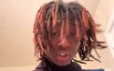 Cantor de rap de apenas 17 anos morre após dar tiro acidental na cabeça (veja o vídeo)
