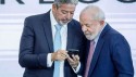 Desmoralizado pela própria equipe, Lula tenta retomar as rédeas das relações de poder