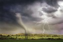 Ciclone e tempestades severas ameaçam o país