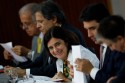 Lula demite mais uma mulher de seu ministério