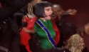 Atitude de Lady Gaga durante show deixa a esquerda em "parafuso" (veja o vídeo)