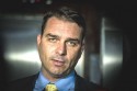 Flávio Bolsonaro enumera 4 casos recentes do “culto à morte” da esquerda e choca a web
