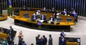URGENTE: Câmara aprova derrubada de reajuste do IOF e impõe derrota a Lula