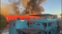 Atacadão pega fogo e loja é saqueada por populares (veja o vídeo)
