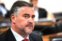 Desequilibrado, “Montanha” parte para ofensa, mas leva vexatória invertida (veja o vídeo)