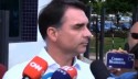 Flávio sofre ameaça covarde de "fã" de Adélio