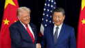 Trump volta da China com petróleo, aviões e promessas; Lula coleciona isolamento
