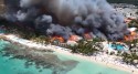 Incêndio atinge resort de luxo em praia badalada, mata turista e provoca evacuação de 1.700 pessoas