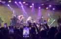 Morre baixista de famosa banda de rock internacional