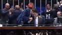 Microfone é esquecido aberto e capta trama entre Alcolumbre e ex-ministro de Lula (veja o vídeo)