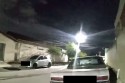 Pais deixam bebês gêmeos de 7 meses sozinhos em casa, e o que a PM encontra é chocante (veja o vídeo)