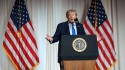 Trump cancela agenda de campanha e vai para perto de Flávio na Flórida (veja o vídeo)