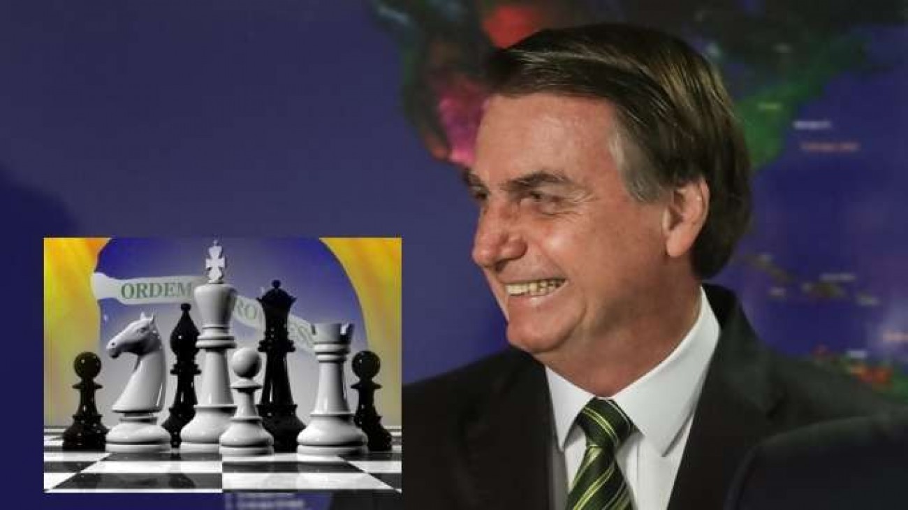 Bolsonaro jogador profissional de Xadrez 4D : r/brasil