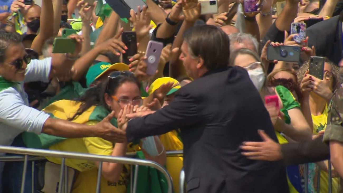 Ao Vivo, Bolsonaro Chega Em BH E Multidão Faz Recepção Apoteótica (veja ...