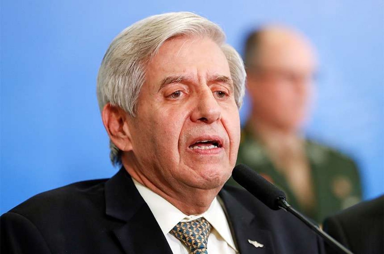 Winston Rocha General Heleno afirma que Exército não apoiará um governo socialista