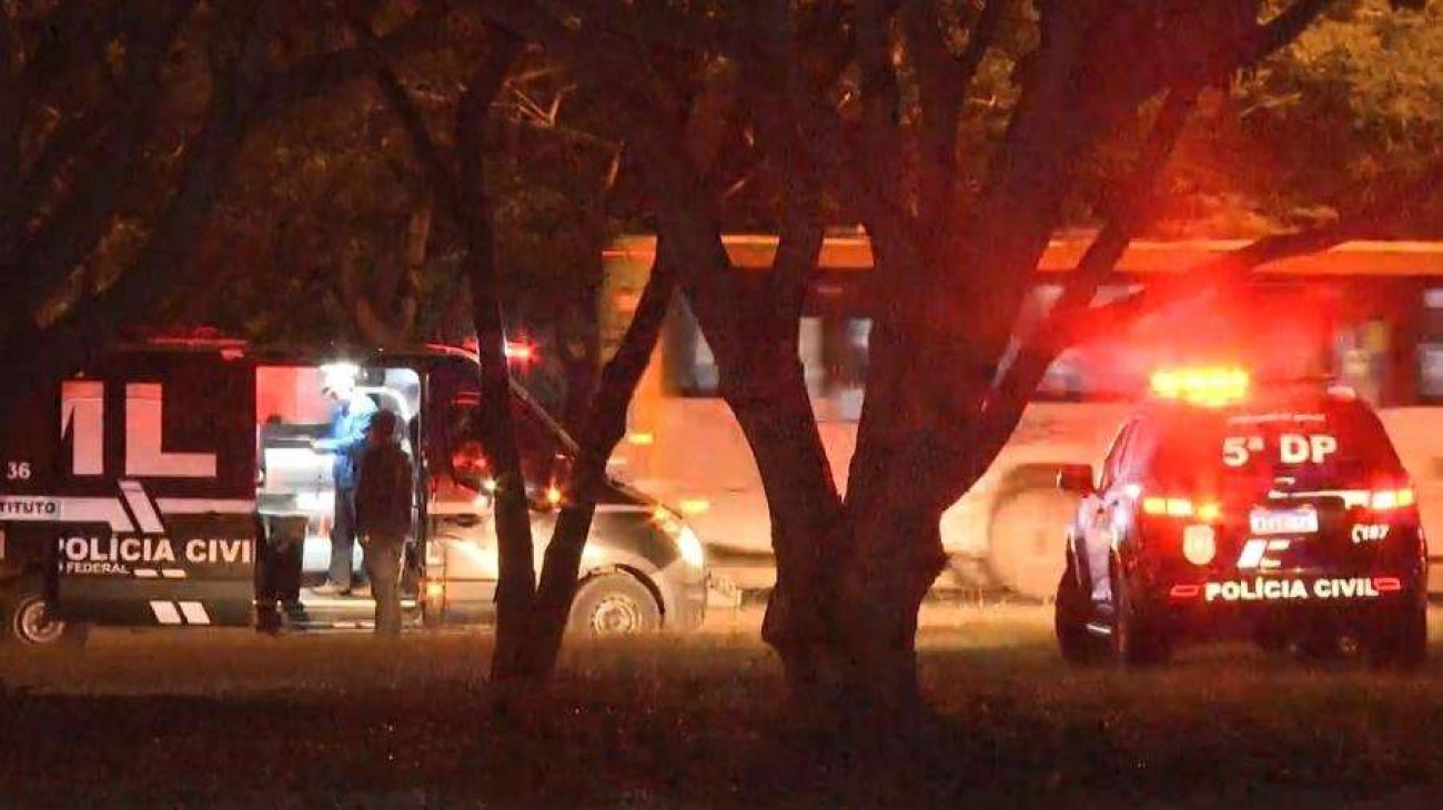 Homem tenta invadir o Planalto e é contido a tiros