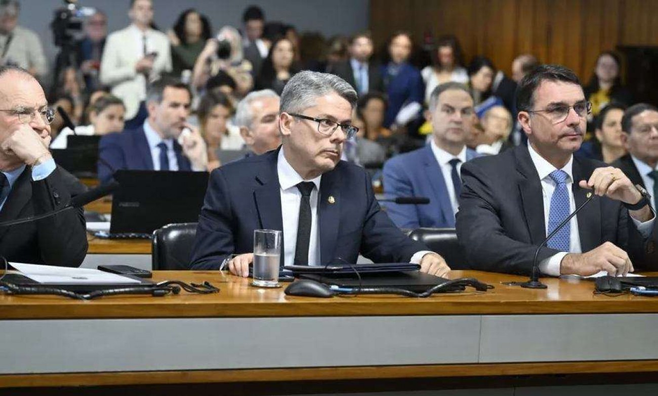 Senadores miram indiciamento de ministros do STF e iniciam um novo “round” em torno da CPI do Crime Organizado