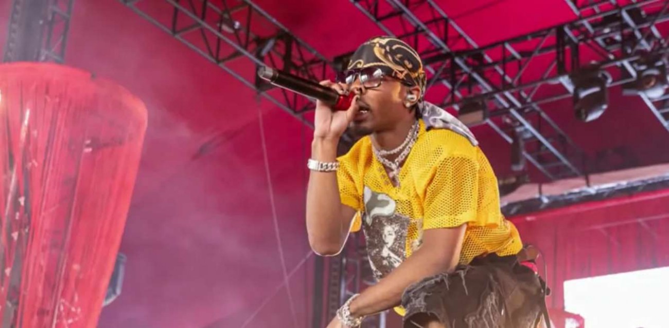 Famoso cantor é acusado de assassinar menina de apenas 14 anos