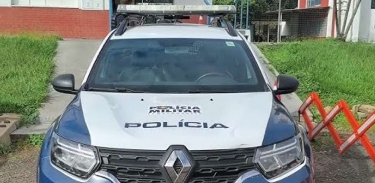 Parlamentar é preso por agredir companheira com chave de roda