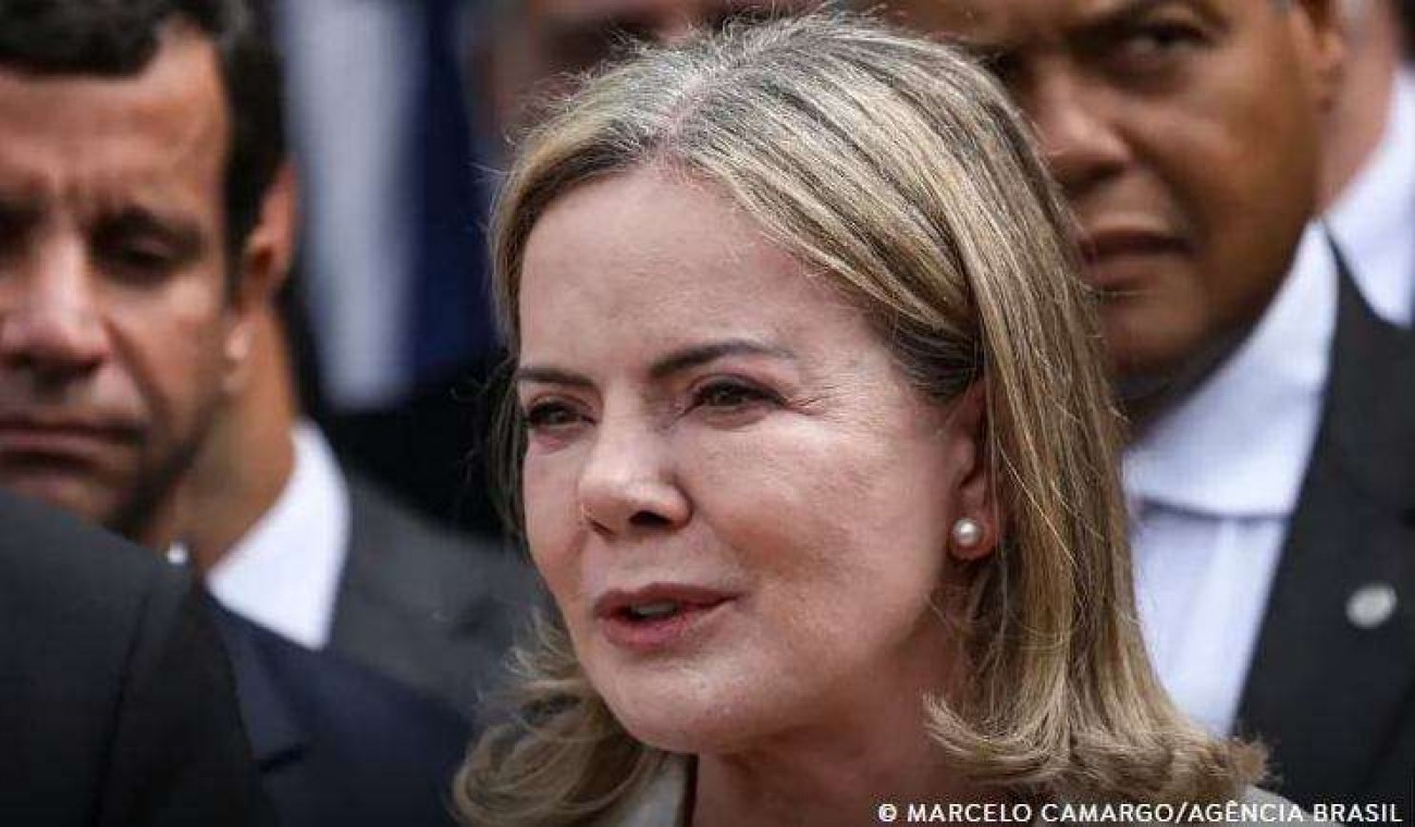 Gleisi amarga a 5ª colocação na disputa pelo Senado e caminha para ser expurgada do Congresso