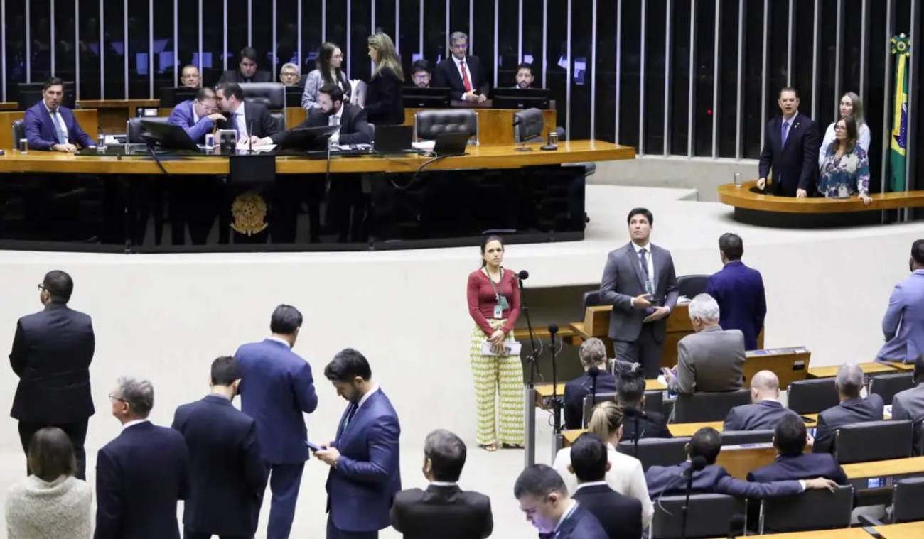 Com decisão de Nunes Marques, deputado do PT perde o mandato