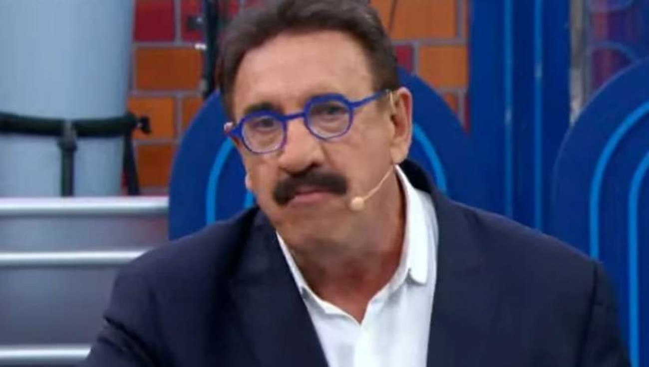 Ratinho entra novamente na mira do Ministério Público por opinião sobre beijo gay na TV