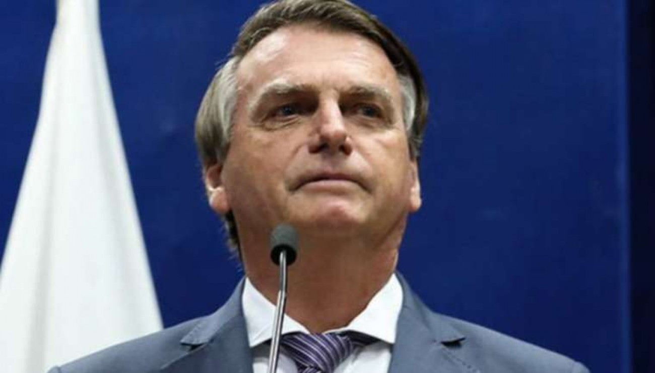 Cover image for Deputado petista é condenado e terá que indenizar o ex-presidente Jair Bolsonaro