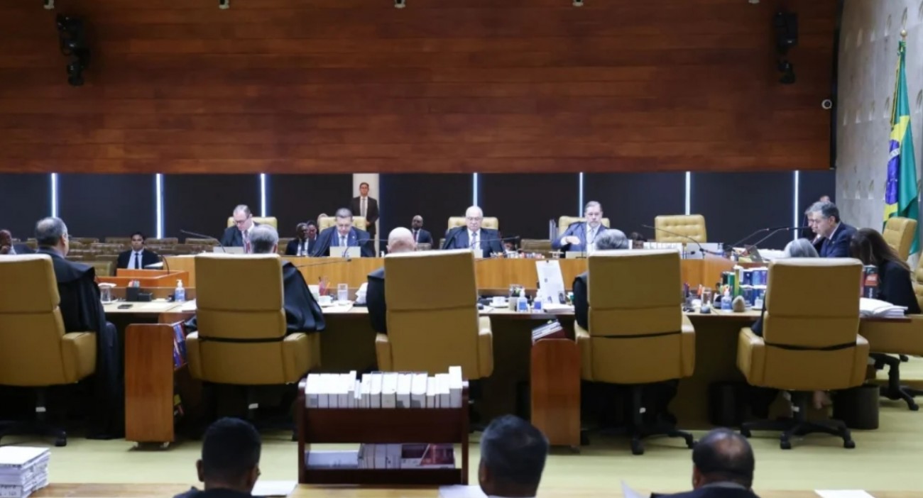 Cover image for URGENTE: Vorcaro finalmente entrega relação com ministros do STF e Lula