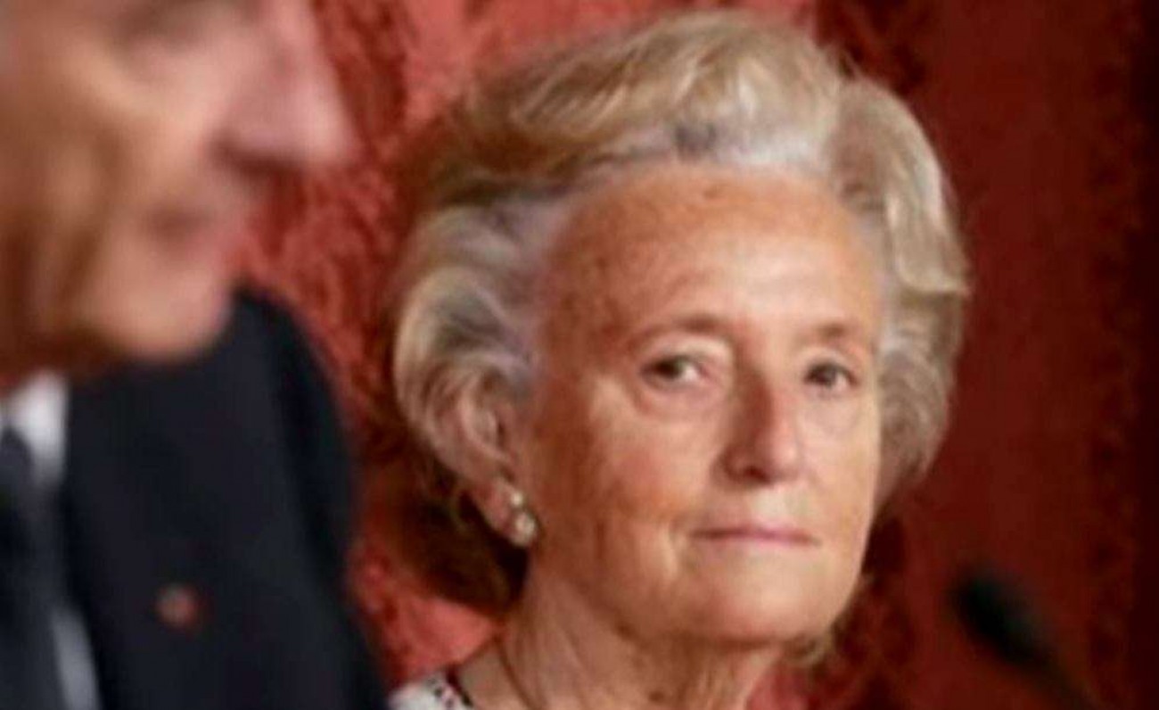Morre ex-primeira dama: A única a ocupar um cargo político em seu próprio nome