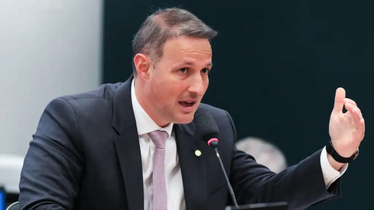 Derrite assume a liderança e direita avança para fazer os dois senadores em SP