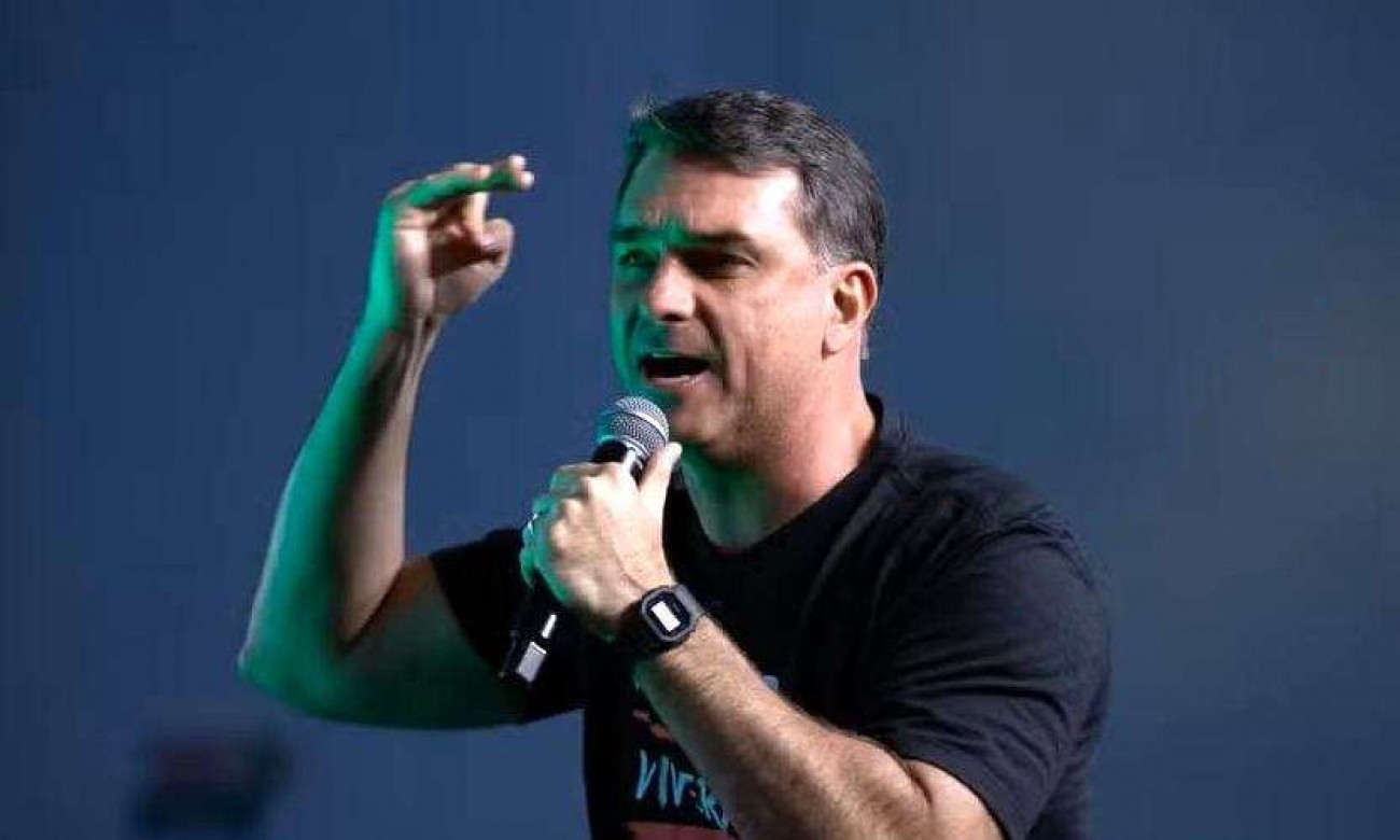 Flávio reage com força: “O PT da Bahia acaba de ser implodido pela PF”